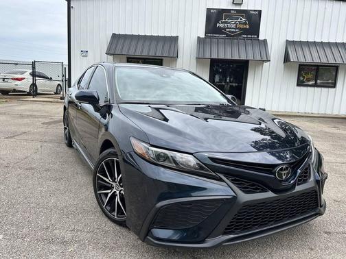 Galactic Aqua Mica 2021 Toyota Camry SE