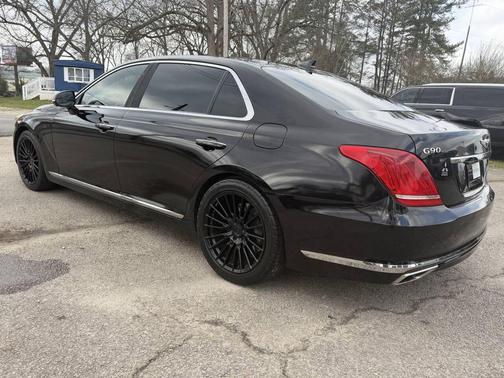 2017 Genesis G90 Premium