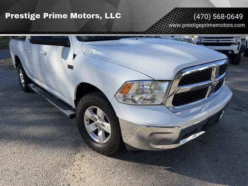 Bright White Clearcoat 2021 RAM 1500 Classic SLT