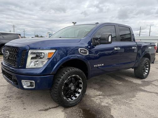 2017 Nissan Titan PRO-4X