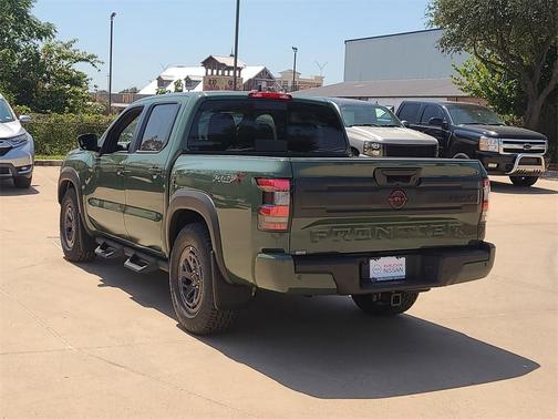 2025 Nissan Frontier PRO-X