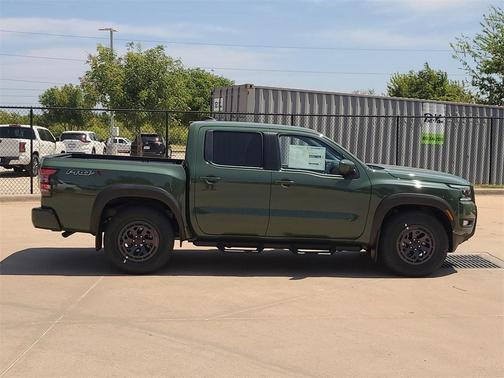 2025 Nissan Frontier PRO-X