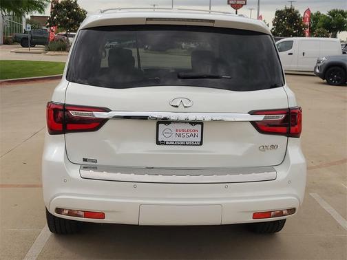 2019 INFINITI QX80 Luxe