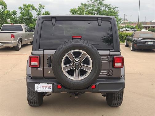 2020 Jeep Wrangler Unlimited Sahara