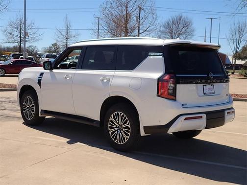 2025 Nissan Armada SL