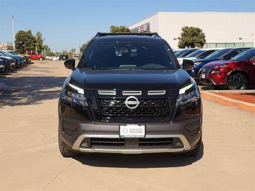 2025 Nissan Pathfinder Rock Creek