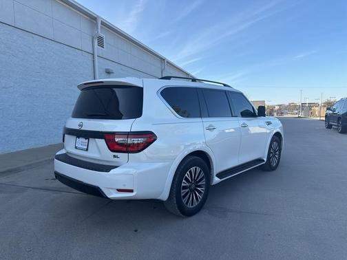 2024 Nissan Armada SL