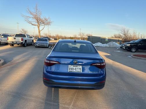 2022 Volkswagen Jetta 1.5T SE