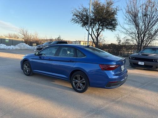 2022 Volkswagen Jetta 1.5T SE