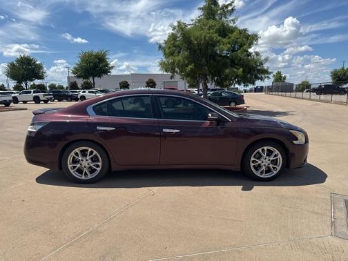 2014 Nissan Maxima SV