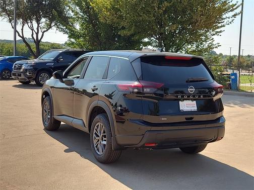 2026 Nissan Rogue S