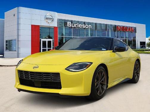 Yellow Pearl 2023 Nissan Z Proto Spec