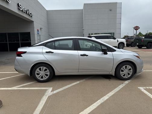 2021 Nissan Versa S