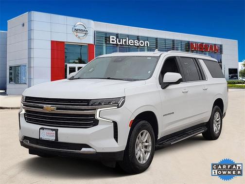 2023 Chevrolet Suburban LT