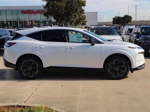 2025 Nissan Murano Platinum