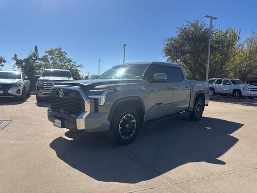 2023 Toyota Tundra SR5