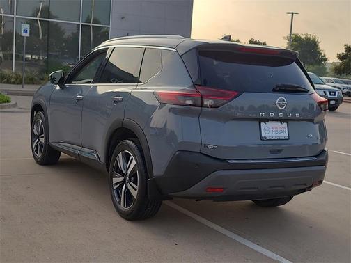 2021 Nissan Rogue SL