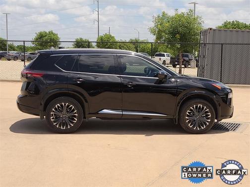 2024 Nissan Rogue Platinum