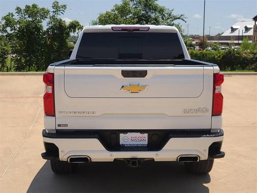 2022 Chevrolet Silverado 1500 High Country