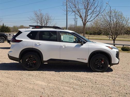 2025 Nissan Rogue Rock Creek