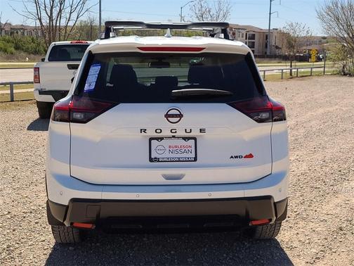 2025 Nissan Rogue Rock Creek