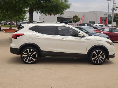 2018 Nissan Rogue Sport SL