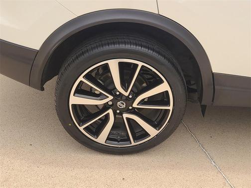 2018 Nissan Rogue Sport SL