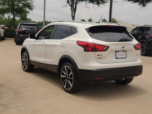 2018 Nissan Rogue Sport SL