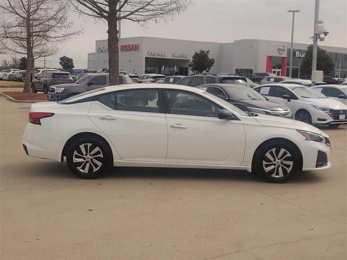 2024 Nissan Altima 2.5 S