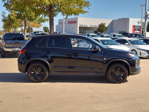 2023 Mitsubishi Outlander Sport 2.0 LE