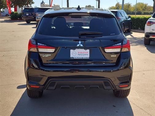 2023 Mitsubishi Outlander Sport 2.0 LE