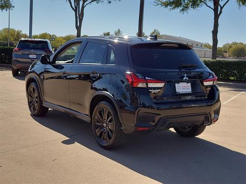 2023 Mitsubishi Outlander Sport 2.0 LE