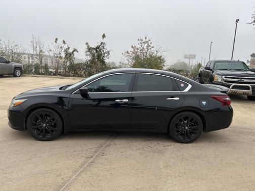 2017 Nissan Altima 2.5 SR