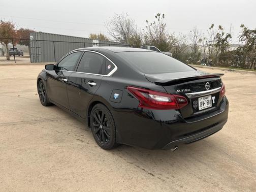 2017 Nissan Altima 2.5 SR