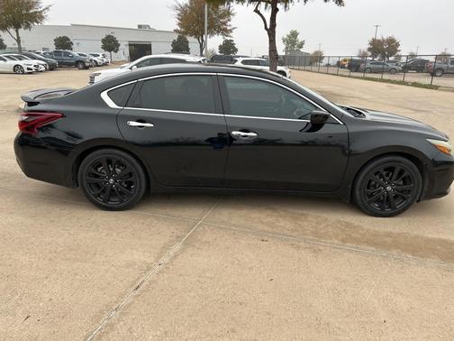 2017 Nissan Altima 2.5 SR