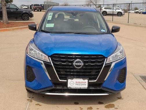 2025 Nissan Kicks Play S