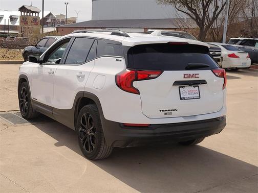 2020 GMC Terrain SLE