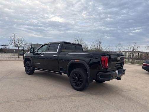 2021 GMC Sierra 2500 Denali