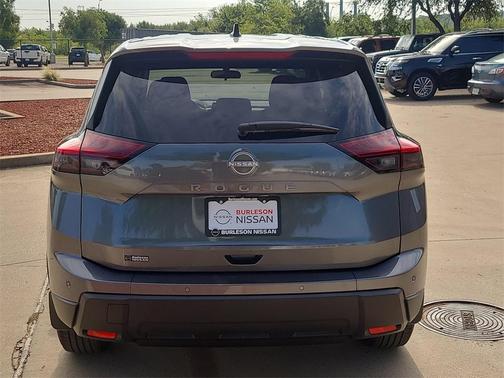 2026 Nissan Rogue S