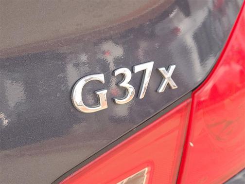 2013 INFINITI G37x Base