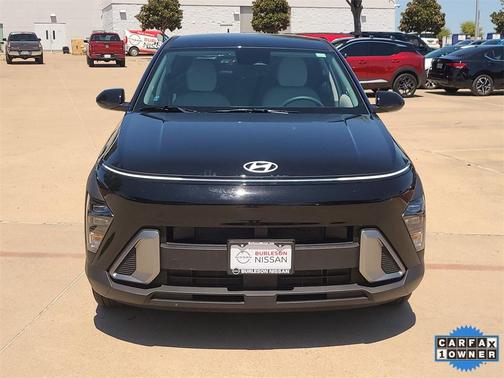 2025 Hyundai KONA SE