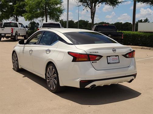 2024 Nissan Altima 2.5 SL