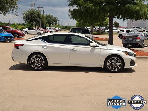 2024 Nissan Altima 2.5 SL