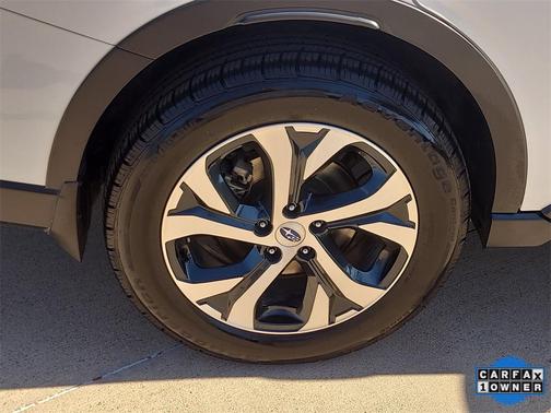 2022 Subaru Outback Touring