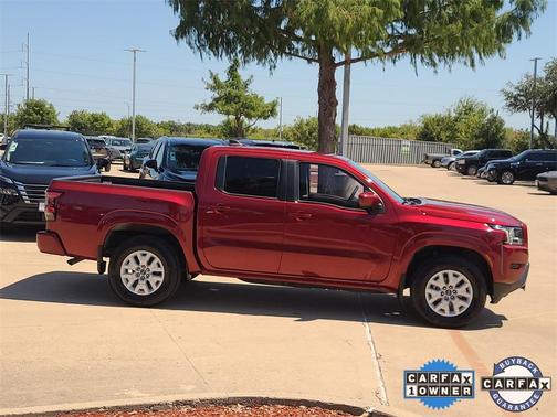 2022 Nissan Frontier SV