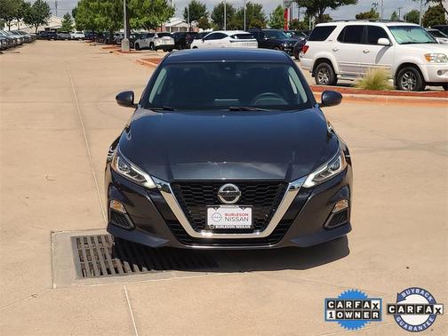 2022 Nissan Altima 2.5 SV
