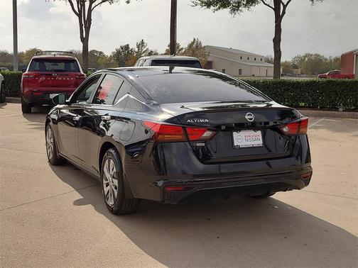 2022 Nissan Altima 2.5 S