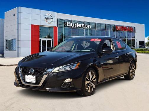 2022 Nissan Altima 2.5 SV