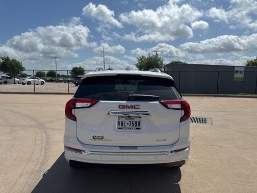 2024 GMC Terrain Denali