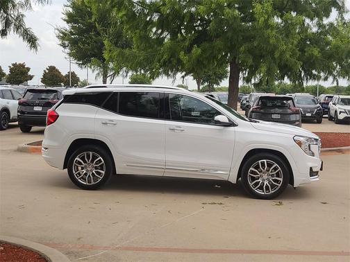 2024 GMC Terrain Denali